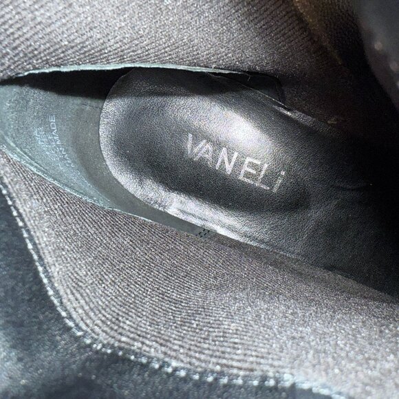 Vaneli Women's Size 7 leather ankle boots with side zip Black - Picture 4 of 7
